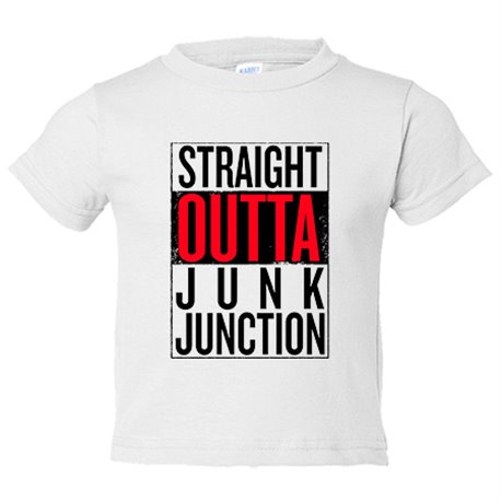 Camiseta bebé Straight Outta Junk Junction